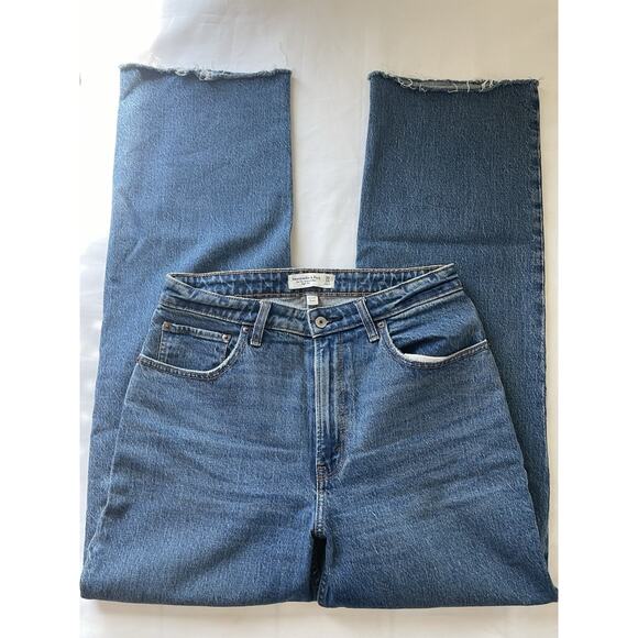 Abercrombie & Fitch The 90's Relaxed High Rise Jeans Curve Love Sz 30L 30 - Picture 1 of 8